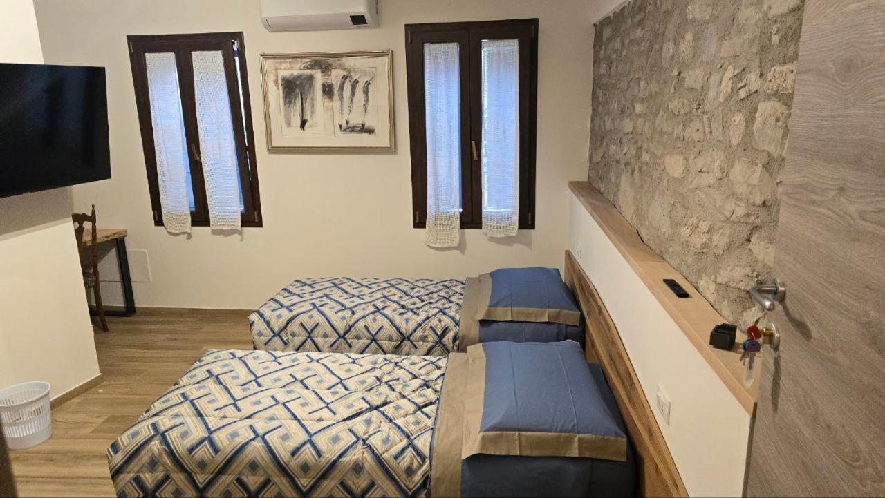 Ca Mandarein Bed and Breakfast Quattro Castella Eksteriør billede